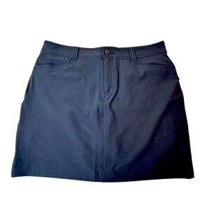Eddie Bauer Women's Adventurer 2.0 Skort Navy Blue  Size 10 New w/o Tags
